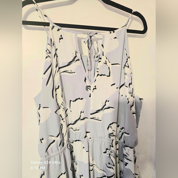 Lane Bryant Lavender and White Maxi Dress - Picture 3 of 6